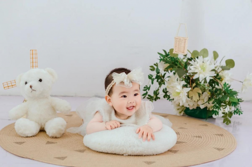 哪里可以供卵代生孩子四个月宝宝揉眼睛